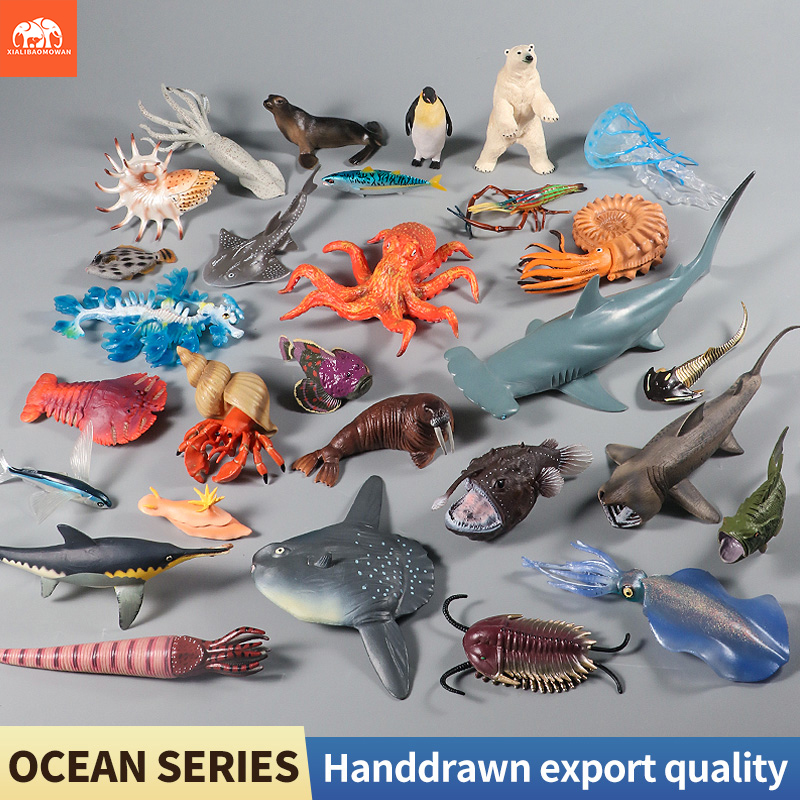 Sea Life Animals Action Figure - Fish In Aquarium Picture 评论和价格
